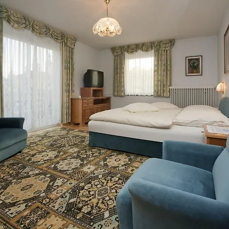 Apartment Kert