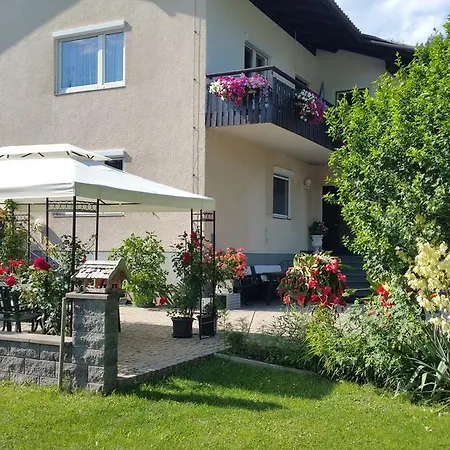 Kert Apartment Portschach am Woerthersee