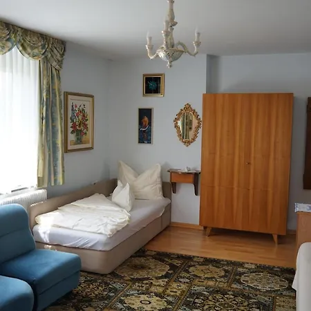 Kert Apartment