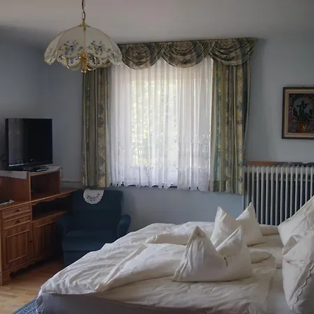 Kert Apartment *
